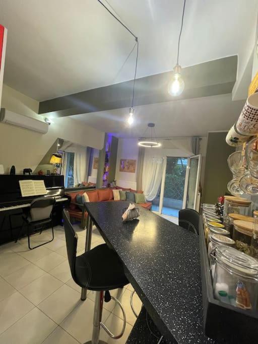 Seaside Apartment Ateny Zewnętrze zdjęcie